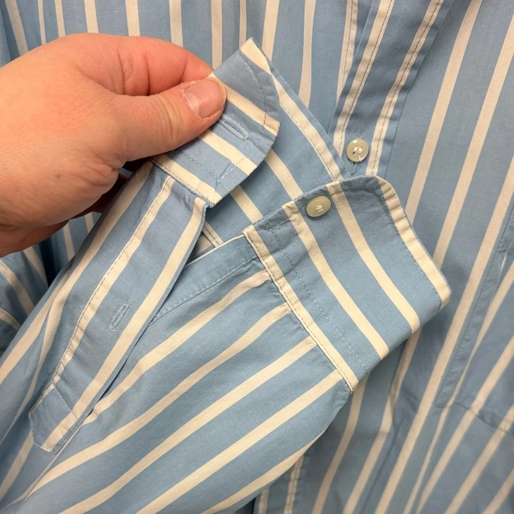 J. Crew Men's Blue and White Striped Button Shirt Size XL Preppy Academia Office